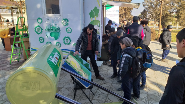 Conducting an information campaign through the “Mobile Energy Car” in the DRS, Khatlon and Sughd region.